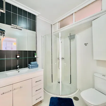 아파트 Paulmarie Atlantic View Terrace 아데제